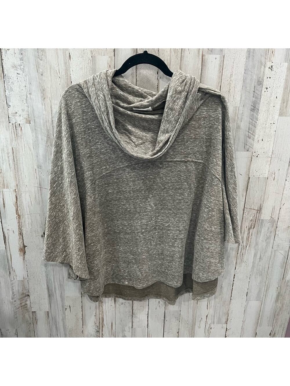 Olive & Oak Tan Heathered Cowl Neck Pancho Top
